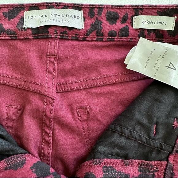 Social Standard by Sanctuary Jeans Cheetah Print Stretch Skinny Ankle Pants 4 - Picture 2 of 12